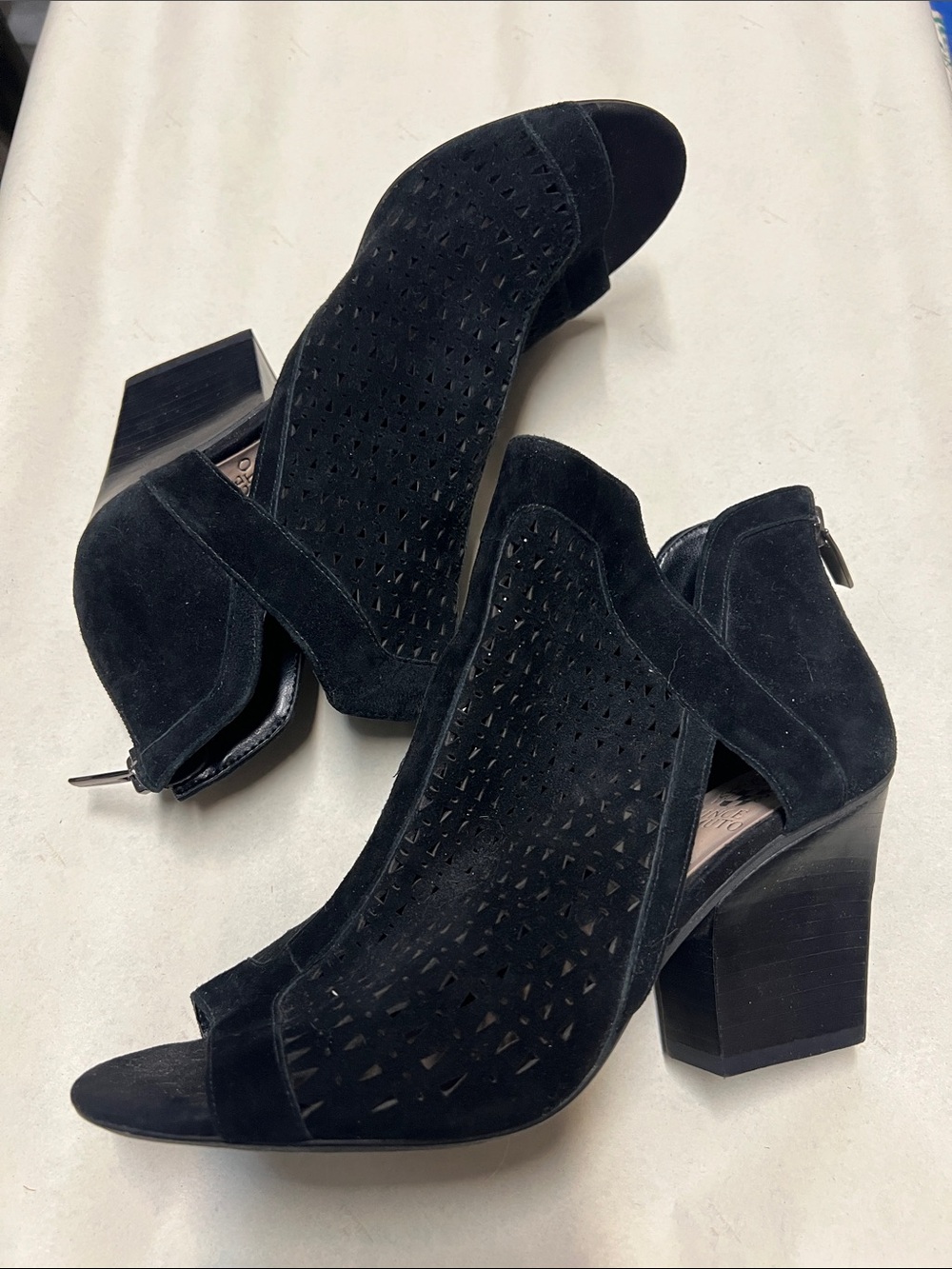 Vince Camuto Leather Black Suede Cachinta Open Toe Lacer-cut Boots Booties